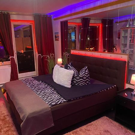 Chez-Ronny Hotell Hamburg Eksteriør bilde