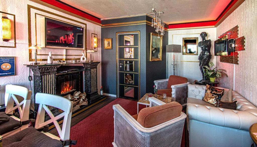 Chez-Ronny Hotell Hamburg Eksteriør bilde